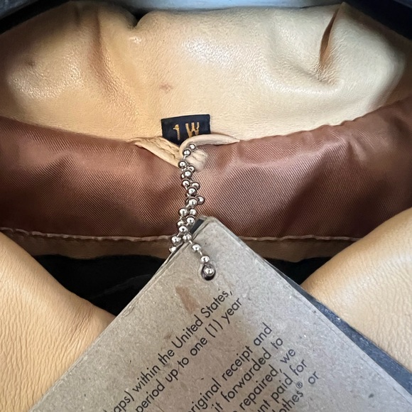 Women’s Leather Harley Davidson Jacket - Picture 4 of 9